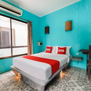 Ξενοδοχείο Oyo 1103 Pirates House, Νησί Phi Phi