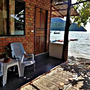  Pensión Dalum Beachhouse