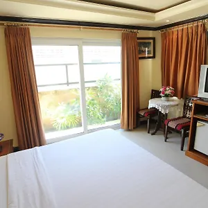 Phi Phi Hotel Otel