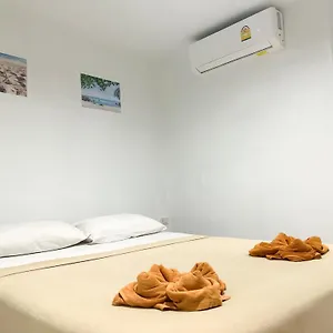 2* Pensión Bang Sit