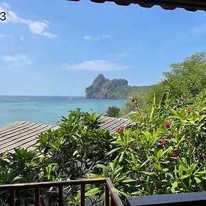 Hotel Phi Phi Cozy Seafront, Phi Phi Islands